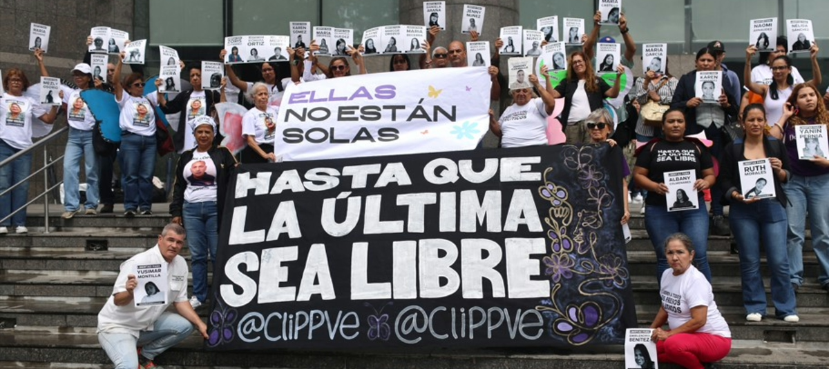 Edición del 1 de diciembre – Cotorra Cancerbera